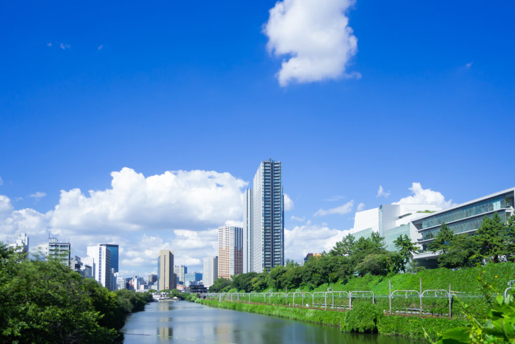 東京風景-夏　市谷　飯田橋　外濠-